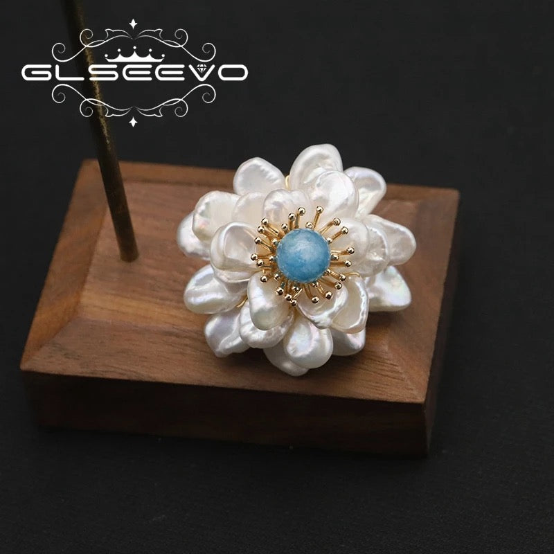 Elegant Natural Fresh Water Pearl Petal Flower Brooches For Women