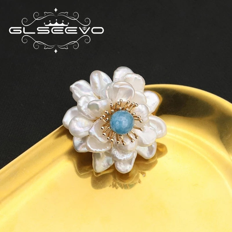 Elegant Natural Fresh Water Pearl Petal Flower Brooches For Women